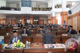 DPRD KABUPATEN PASAMAN BARAT DALAM RANGKA HUT ke-12 KABUPATEN PASAMAN BARAT Page 3 Small