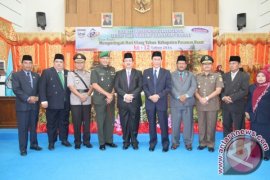 DPRD KABUPATEN PASAMAN BARAT DALAM RANGKA HUT ke-12 KABUPATEN PASAMAN BARAT Page 7 Small