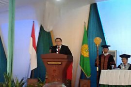 Sidang Terbuka Senat Akademik Dalam Rangka Wisuda XI Universitas Muhammadiyah Riau Page 4 Small