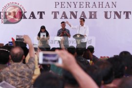 Galeri foto Kedatangan Presiden RI ke Kaltara Page 1 Small