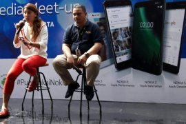 HMD meluncurkan "smartphone" Nokia dengan Android Oreo