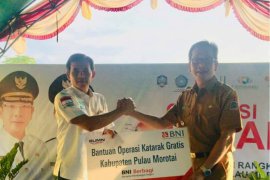 BNI Manado Gelar Operasi Katarak Gratis di Morotai Page 2 Small