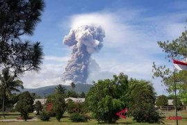 Tujuh pendaki telah dievakuasi dari Gunung Soputan