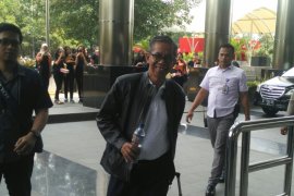 KPK periksa Kepala KPP Pratama Ambon