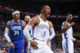 Westbrook-George 32 poin, Thunder hentikan perlawanan Clippers