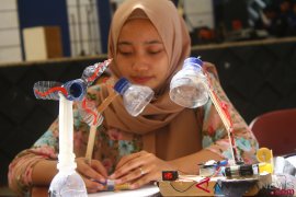 Pameran Robotika Berbasis Android