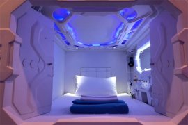 Konsep kamar kapsul hotel mulai diminati