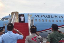 Presiden resmikan tol dan bagikan sertifikat di Jateng