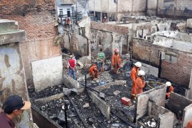 Puluhan rumah tinggal di Kedoya Utara hangus terbakar