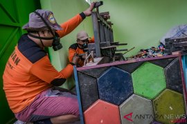 Inovasi Paving Dari Sampah Plastik