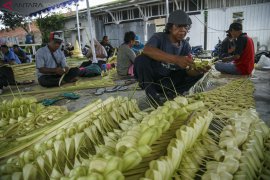 PERSIAPAN DAUP AGENG PURO PAKUALAMAN Page 1 Small