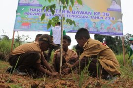 Penanaman Pohon Hari Bakti Rimbawan Page 3 Small