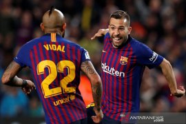 Barcelona kalahkan Sociedad 2-1