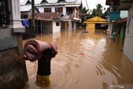 BANJIR MANADO Page 1 Small