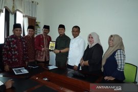 Pansus Ranperda Pembiayaan Transportasi Haji DPRD Bengkalis kunker ke sejumlah daerah Page 2 Small