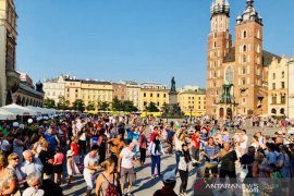Kendaraan Rusia dilarang masuki wilayah Polandia