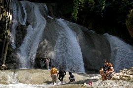 Taman Bantimurung menjadi Asean Heritage Park Page 3 Small