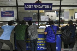 Bayar pajak makin mudah di 25 gerai Samsat Keliling Jadetabek