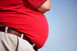Kenapa perut wanita mudah berlemak? Ternyata bukan cuma karena makan
