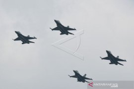 FLYING PASS F16 DI LAUT NATUNA Page 2 Small