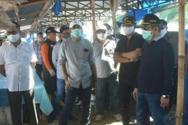 Gubernur Sulbar ingin TPI Mamuju jalankan protokol kesehatan