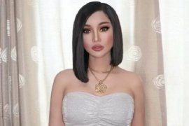 Lucinta Luna dihadirkan secara langsung dalam sidang di PN Jakarta Barat