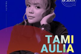 Tami Aulia membawakan ulang "Lagu Rindu"