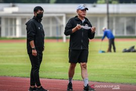 Ketum PSSI larang timnas U-19 makan pecel lele dan gorengan