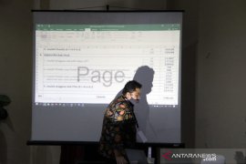 Pleno Penetapan Suara Pilkada Rohul Page 1 Small