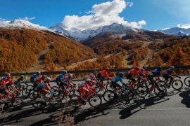 Joshua Tarling menangi etape time trial FantaGiro d’Italia 2025