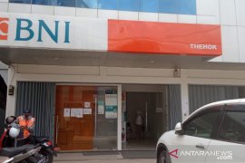 Ekonom: Dana ke perbankan bisa diikuti insentif pegawai di padat karya