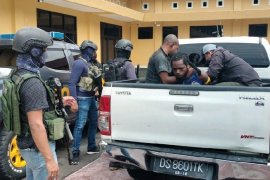 Satgas Gakkum Nemangkawi tangkap anggota KKB penembak Letda Inf Amran Blegur