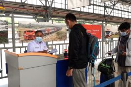 KAI integrasikan sistem boarding penumpang dengan PeduliLindungi