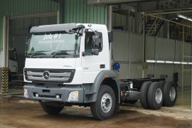 Daimler bagikan tips aman mengendarai Axor