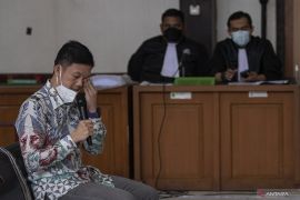 Sidang Lanjutan Suhandy Penyuap Dodi Reza Alex Noerdin Page 2 Small