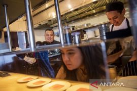 Kepala Chef restoran tertinggi di dunia ternyata dari Indonesia Page 3 Small