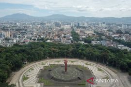 Monumen peringatan Bandung Lautan Api Page 2 Small