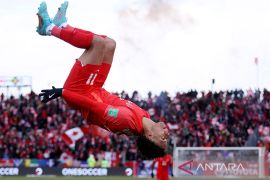 Kanada menang 2-0 atas El Salvador untuk kunci juara Grup B Piala Emas
