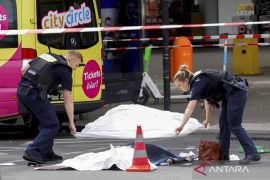 Mobil tabrak kerumunan orang di Berlin, satu tewas dan puluhan luka-luka