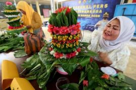 Lomba Merangkai Sirih Hantaran Pengantin Aceh Page 1 Small