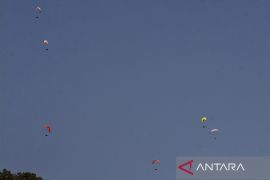 Final Pra Kejuaraan Dunia Paragliding 2022 di Sigi Page 1 Small