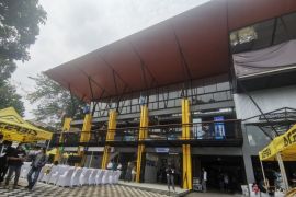 Sasar pehobi otomotif, BOS buka Black Stone Garage di Jaksel