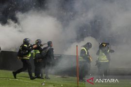 Kerusuhan di Stadion Kanjuruhan Malang, 127 orang meninggal