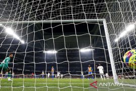 Real Madrid putuskan tidak pulangkan Nico Paz musim panas ini