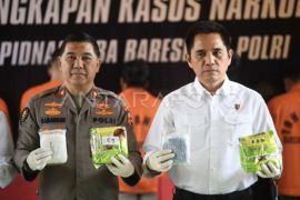 Pengungkapan narkoba jaringan internasional Page 2 Small