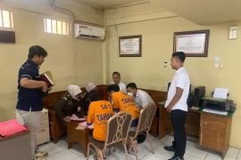 Si "Kebaya Merah" segera ke persidangan