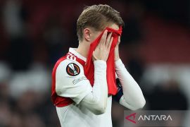 Martin Odegaard minta Arsenal tak larut dalam kekecewaan
