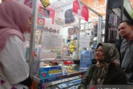 CEO XL Axiata temui langsung pelanggan dan retail outlet