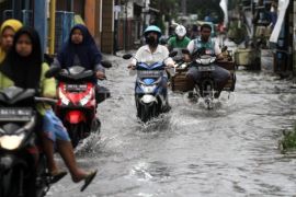 Banjir Di Waru Sidoarjo Page 1 Small