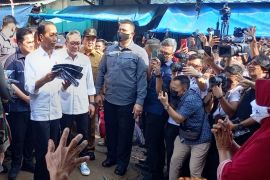 Presiden Jokowi lakukan  kunjungan kerja ke Lampung Page 2 Small